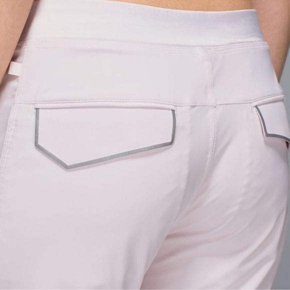 Lululemon🍋Rise&Shine Trouser Lined Blush Pink Pant Like New Size 6 - Picture 3 of 9